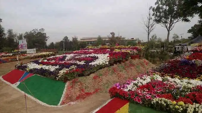 rose and jasmine garden places to visit in islambad